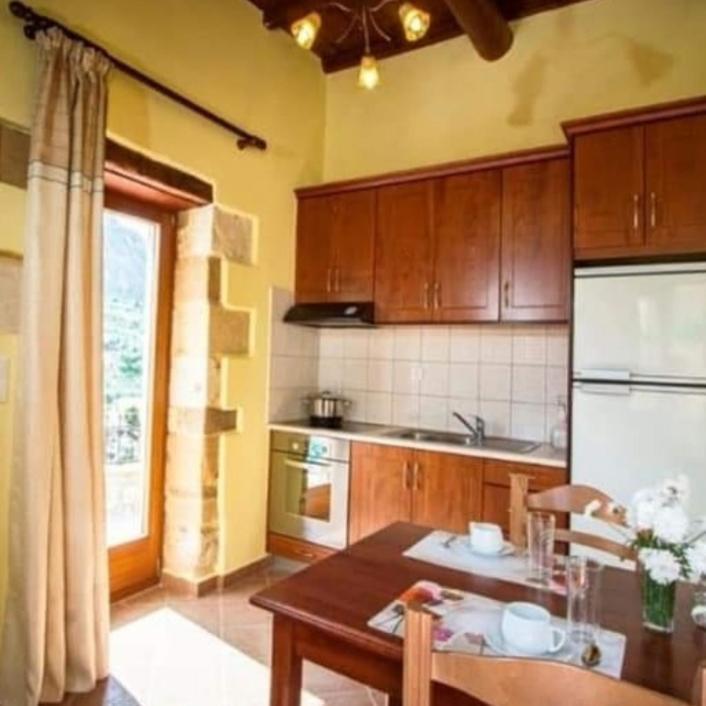 Luxurious Stone Apartment 2 Kera  Ngoại thất bức ảnh